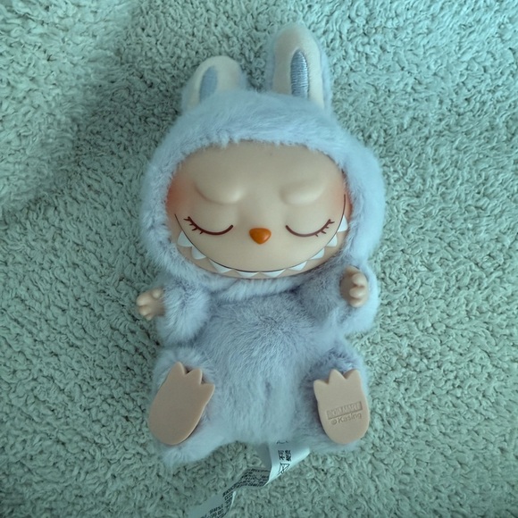 Zizi labubu - authentic - Picture 2 of 16